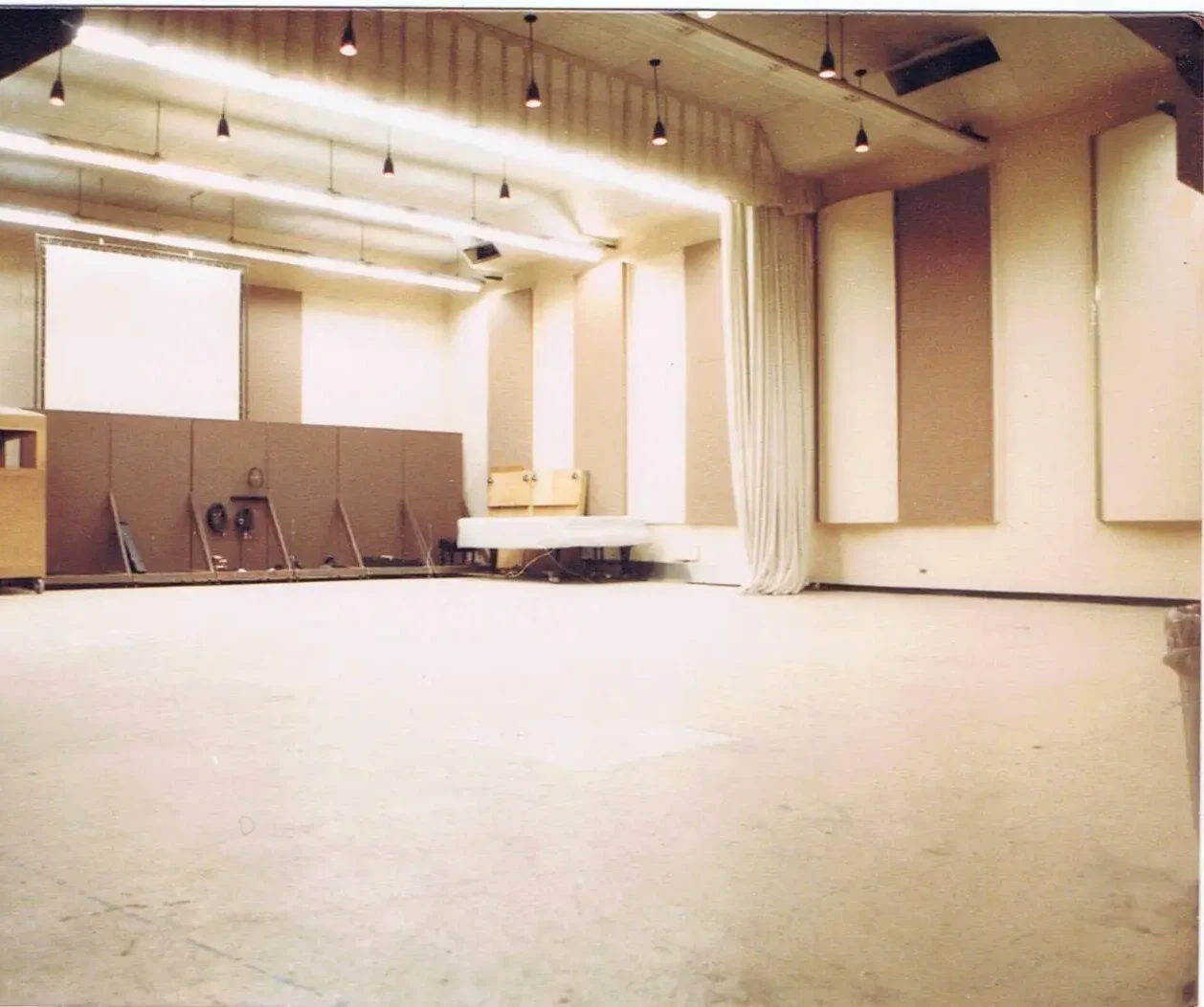 Inside one of Bobby's studio rooms